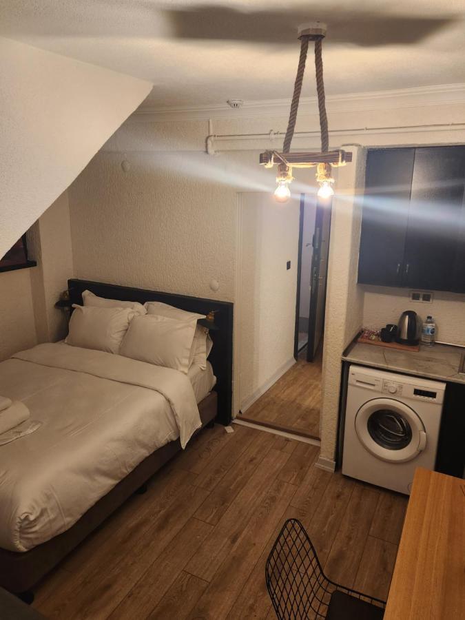 Mates Istiklal Suites Istanbul Exterior foto